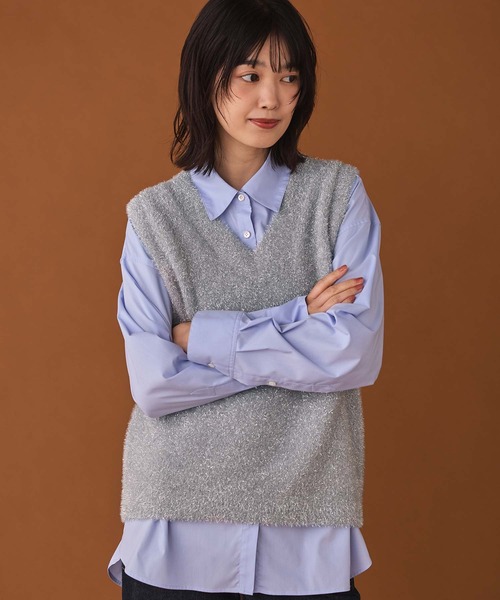 Gready Brilliant(グレディブリリアン)の「ラメシャギーベスト(ニット/セーター・レディース・グレー/ベージュ・38)」の1枚目の写真