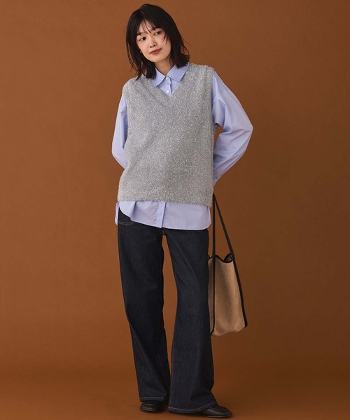 Gready Brilliant(グレディブリリアン)の「ラメシャギーベスト(ニット/セーター・レディース・グレー/ベージュ・38)」の16枚目の写真