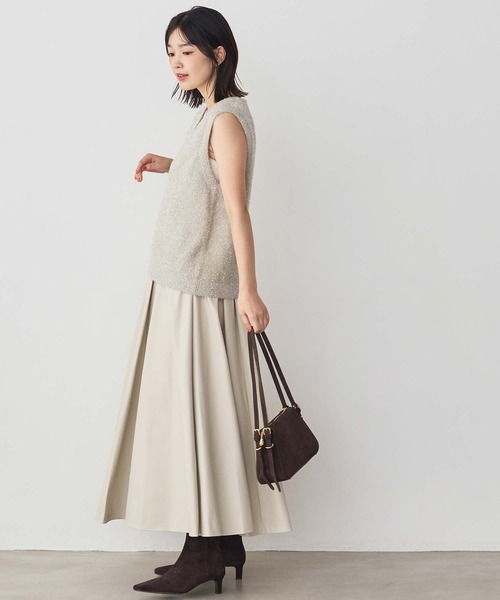 Gready Brilliant(グレディブリリアン)の「ラメシャギーベスト(ニット/セーター・レディース・グレー/ベージュ・38)」の4枚目の写真