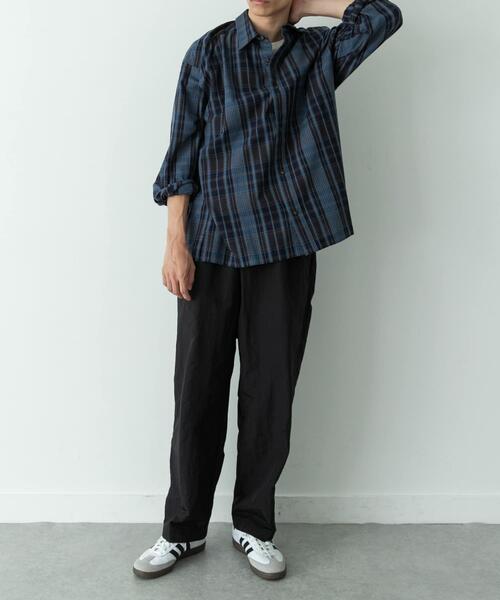 URBAN RESEARCH Sonny Label(アーバンリサーチサニーレーベル)の「撥水ナイロンオーバーパンツ(その他パンツ・メンズ・チャコールグレー/ブラック/ベージュ系その他・MEDIUM/LARGE)」の22枚目の写真