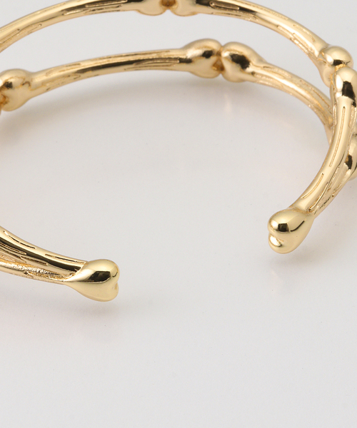 BASICKS(ベイシックス)の「BASICKS / ベイシックス Bones and Blood Bracelet(ブレスレット・レディース・ゴールド・SMALL/MEDIUM)」の3枚目の写真
