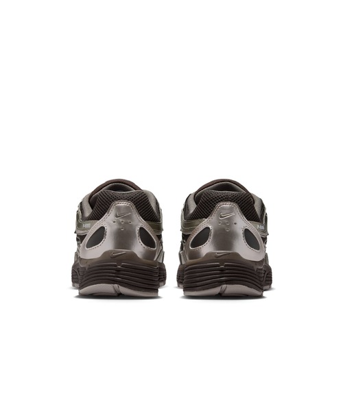 NIKE(ナイキ)の「NIKE/ナイキ WS P-6000(スニーカー・レディース・ブラウン・23cm/23.5cm/24cm/24.5cm/25cm)」の2枚目の写真