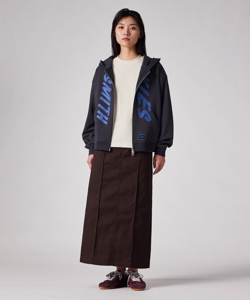 Dickies(ディッキーズ)の「ウィメンズ Dickie(R) × PS Paul Smith ジップアップ パーカ / 265914 DC005W(パーカー・レディース・ネイビー/ブラウン・MEDIUM)」の5枚目の写真