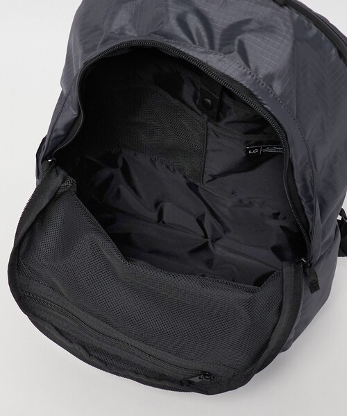 UNITED ARROWS(ユナイテッドアローズ)の「【別注】<LC by LOWERCASE>RIP STOP 20L/バックパック(バックパック/リュック・メンズ・ダークグレー・FREE)」の10枚目の写真