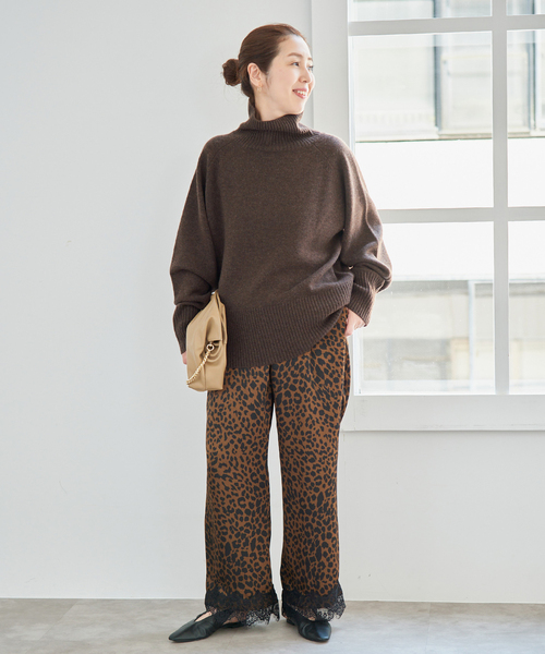 Spick & Span(スピックアンドスパン)の「ウールカシミヤハイネックプルオーバー(ニット/セーター・レディース・グレー/ブラウン/ブルー/ベージュ系その他/ピンク系その他・FREE)」の21枚目の写真