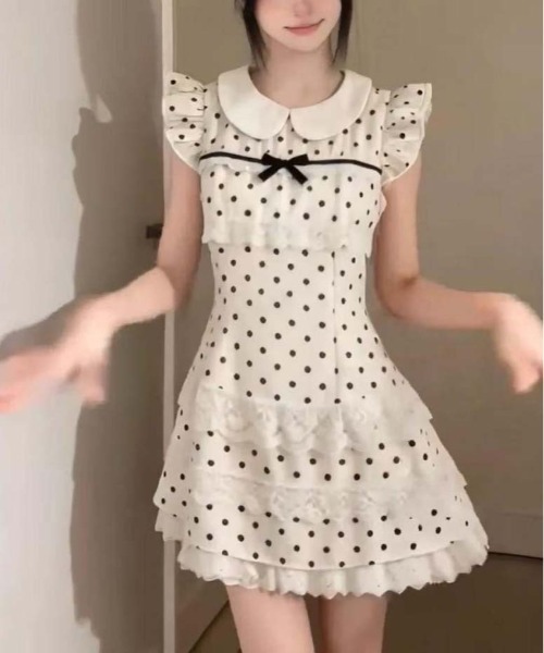 gossip!ロサンゼルス(ゴシップロサンゼルス)の「水玉柄 ピーターパンカラー フリルスリーブ レースヘム ミニワンピース(ワンピース・レディース・ホワイト・M/S)」の20枚目の写真