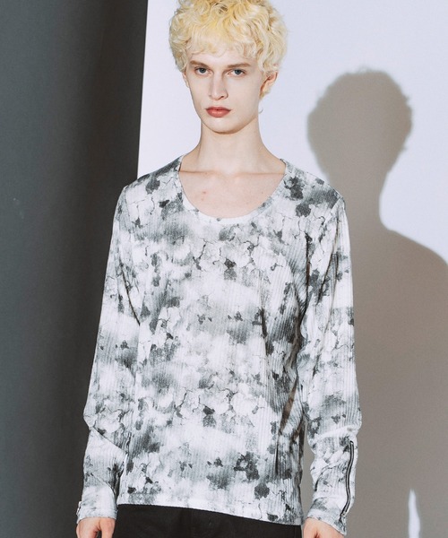 NO ID.（ノーアイディ）の「【NO ID.】Zip Sleeve U-Neck Pullover / ジップ スリーブ ユーネック プルオーバー（Tシャツ/カットソー・メンズ・ブラック/ホワイト・2/1）」の5枚目の写真