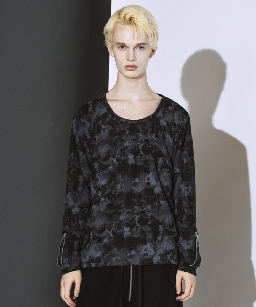 NO ID.（ノーアイディ）の「【NO ID.】Zip Sleeve U-Neck Pullover / ジップ スリーブ ユーネック プルオーバー（Tシャツ/カットソー・メンズ・ブラック/ホワイト・2/1）」の7枚目の写真