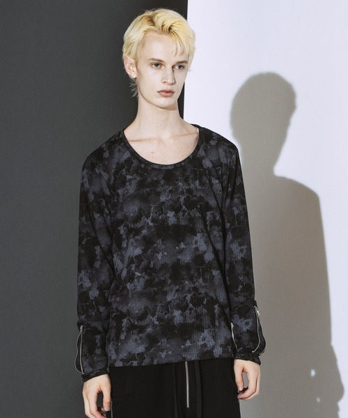 NO ID.（ノーアイディ）の「【NO ID.】Zip Sleeve U-Neck Pullover / ジップ スリーブ ユーネック プルオーバー（Tシャツ/カットソー・メンズ・ブラック/ホワイト・2/1）」の8枚目の写真