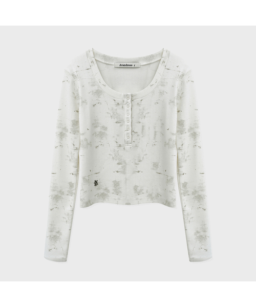 AVANDRESS(アバンドレス )の「アイラフォグヘンリーネックロングスリーブ_2COL(Tシャツ/カットソー・レディース・ホワイト/ブラック・SMALL/MEDIUM/LARGE)」の2枚目の写真