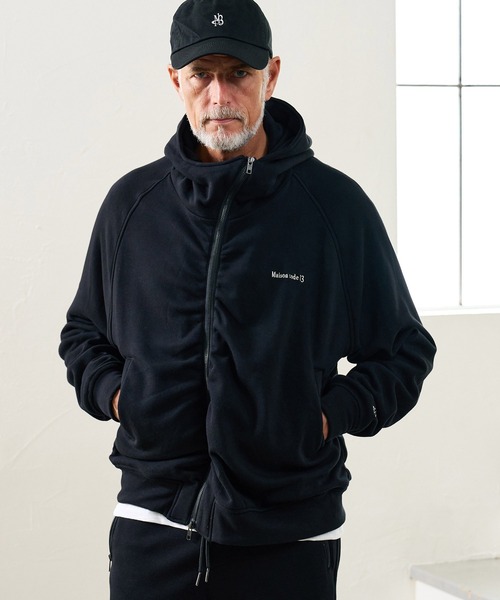 Maison code 13(メゾンコードサーティーン)の「mpa4200- Fleece Lined Asymmetric Hoodie ジップパーカー(M26W-17)(パーカー・メンズ・トップグレー/ブラック・M/L/S)」の2枚目の写真