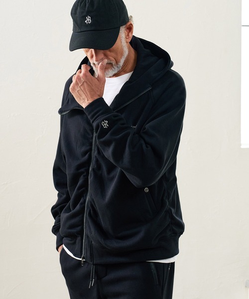 Maison code 13(メゾンコードサーティーン)の「mpa4200- Fleece Lined Asymmetric Hoodie ジップパーカー(M26W-17)(パーカー・メンズ・トップグレー/ブラック・M/L/S)」の4枚目の写真