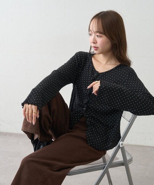 DISCOAT(ディスコート)の「【WEB限定】フロントギャザーロングスリーブ(Tシャツ/カットソー・レディース・ブラック/ネイビー/グレー・FREE)」の6枚目の写真