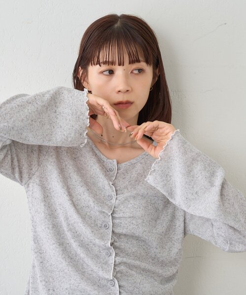 DISCOAT(ディスコート)の「【WEB限定】フロントギャザーロングスリーブ(Tシャツ/カットソー・レディース・ブラック/ネイビー/グレー・FREE)」の15枚目の写真