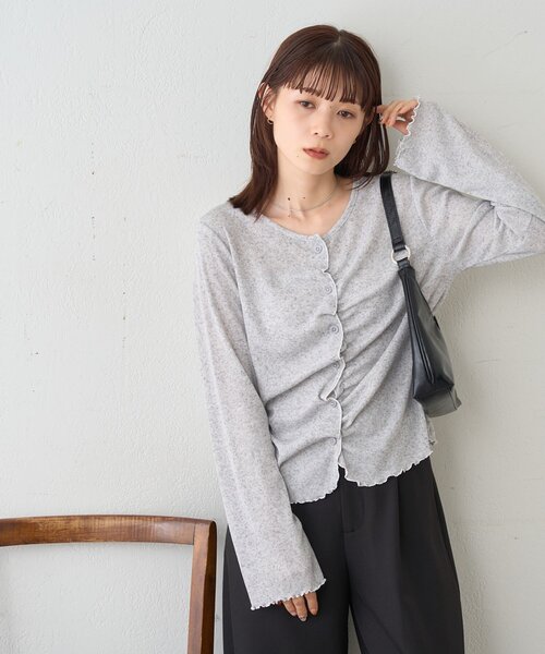 DISCOAT(ディスコート)の「【WEB限定】フロントギャザーロングスリーブ(Tシャツ/カットソー・レディース・ブラック/ネイビー/グレー・FREE)」の16枚目の写真