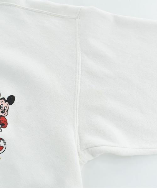 DISNEY VINTAGE(ディズニーヴィンテージ)の「【USED】90's Disney “Mickey Classics / 1928 - TODAY” ワッペン スウェット USA製(スウェット・メンズ・ホワイト・X-LARGE)」の4枚目の写真