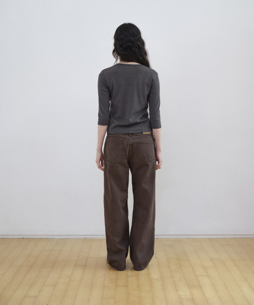 STEP AROUND(ステップアラウンド)の「Soft Washing Color Straight Denim_BROWN(デニムパンツ・レディース・その他・SMALL/MEDIUM)」の4枚目の写真