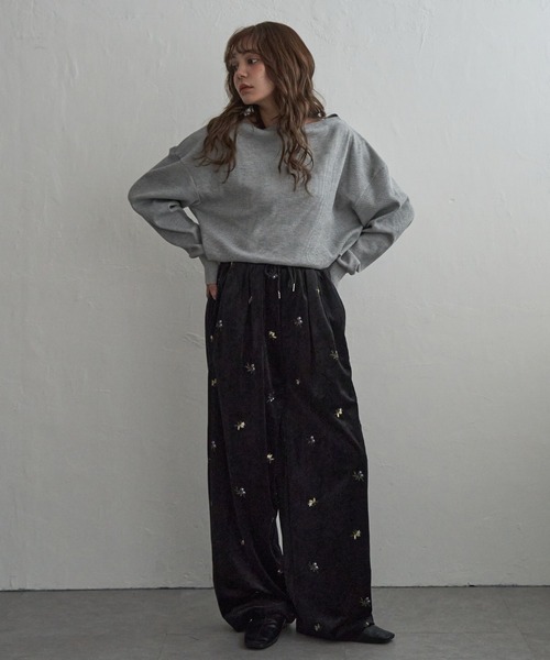 notch.（ノッチ）の「花柄刺繍ベロアパンツ（その他パンツ・レディース・ブラック/アイボリー/ブラウン・TM/M）」の6枚目の写真