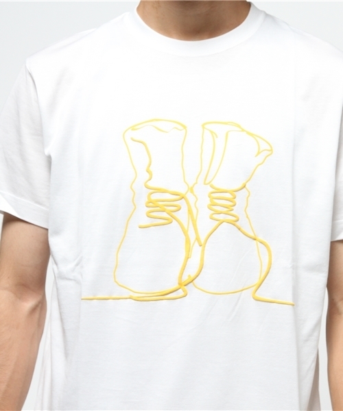HEAD PORTER（ヘッドポーター）の「LITTLE BOOTS TEE（Tシャツ/カットソー・メンズ・ホワイト/ブラック・SMALL/LARGE/MEDIUM/X-LARGE）」の9枚目の写真