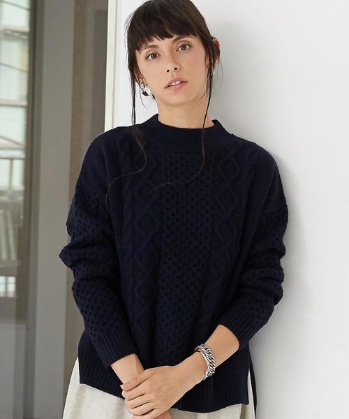 green label relaxing(グリーンレーベルリラクシング)の「CB HAMILTON ARAN WIDE 5Gニット(ニット/セーター・レディース・オフホワイト/ライトグレー/ネイビー/レッド・FREE)」の3枚目の写真