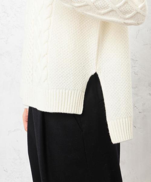 green label relaxing(グリーンレーベルリラクシング)の「CB HAMILTON ARAN WIDE 5Gニット(ニット/セーター・レディース・オフホワイト/ライトグレー/ネイビー/レッド・FREE)」の16枚目の写真