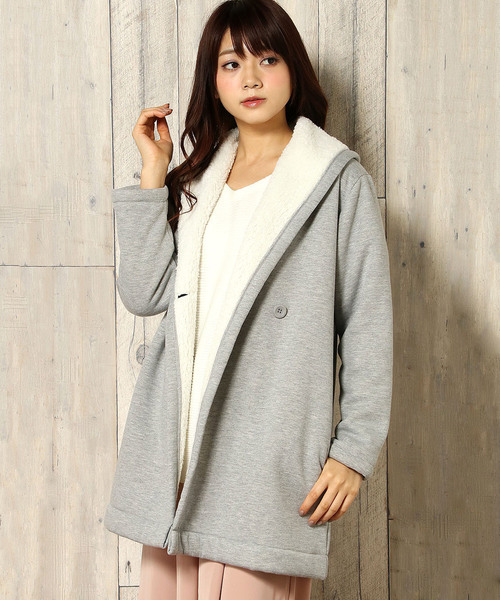 LBC(エルビーシー)の「裏ボア衿ボリュームコート(その他アウター・レディース・グレー/モカ/ブラック・LARGE/MEDIUM)」の3枚目の写真