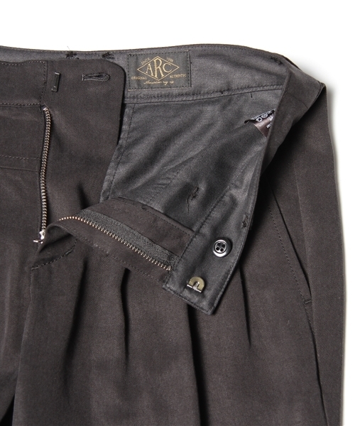 AMERICAN RAG CIE(アメリカンラグシー)の「パンツ 211-AMR-dms-L112-PT102(スラックス・レディース・ネイビー/ブラック・1/0)」の9枚目の写真