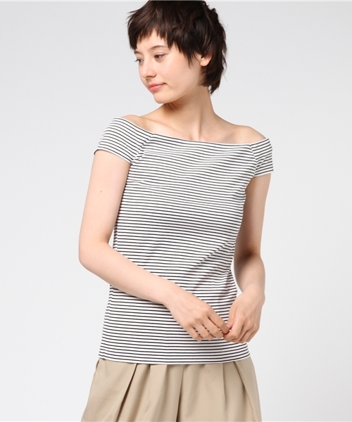 IENA LA BOUCLE(イエナラブークル)の「IENA LA BOUCLE フライスボーダーフレンチスリーブプルオーバー◆(Tシャツ/カットソー・レディース・レッド/ブラック/ブルー・FREE)」の12枚目の写真