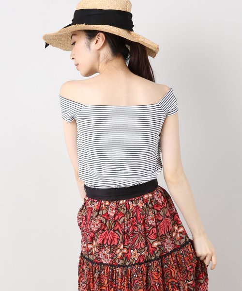IENA LA BOUCLE(イエナラブークル)の「IENA LA BOUCLE フライスボーダーフレンチスリーブプルオーバー◆(Tシャツ/カットソー・レディース・レッド/ブラック/ブルー・FREE)」の21枚目の写真