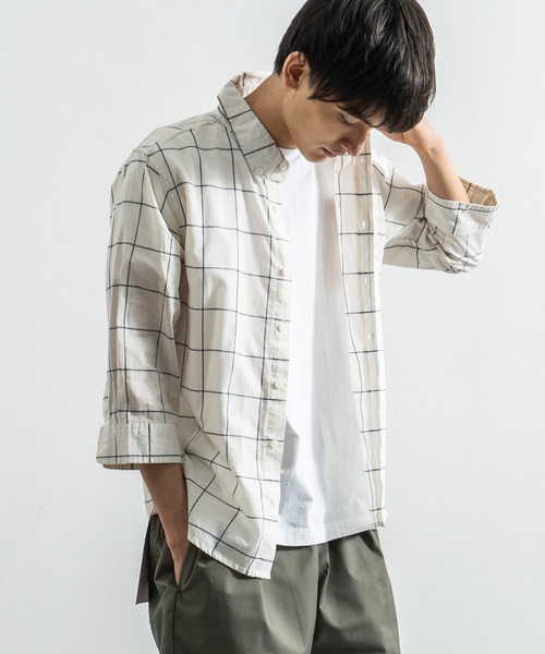 Rocky Monroe（ロッキーモンロー）の「7分袖ポプリンシャツ ブロードシャツ 無地 チェックシャツ（シャツ/ブラウス・メンズ・J/O/ピンク/A/ブルー/B/G/オフホワイト/F/S/T/ミント/イエロー/ラベンダー/C/D/E/I/P/R/サックスブルー/H/Q/K/L/ホワイト系その他/ブルー系その他2/カーキ/ブルー系その他/ブルー系その他6/ホワイト系その他4/ネイビー/ホワイト系その他2/ブルー系その他5/レッド系その他/ブラック系その他/ホワイト系その他3/ブラック系その他2/ブルー系その他4/ブルー系その他3/ブルー系その他7/レッド系その他2/ブラウン系その他/ブラック/チャコール/テラコッタ/グレー系その他/グレー系その他2・L/XL/M）」の4枚目の写真