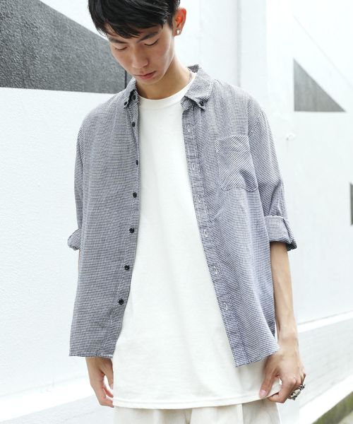 Rocky Monroe（ロッキーモンロー）の「7分袖ポプリンシャツ ブロードシャツ 無地 チェックシャツ（シャツ/ブラウス・メンズ・J/O/ピンク/A/ブルー/B/G/オフホワイト/F/S/T/ミント/イエロー/ラベンダー/C/D/E/I/P/R/サックスブルー/H/Q/K/L/ホワイト系その他/ブルー系その他2/カーキ/ブルー系その他/ブルー系その他6/ホワイト系その他4/ネイビー/ホワイト系その他2/ブルー系その他5/レッド系その他/ブラック系その他/ホワイト系その他3/ブラック系その他2/ブルー系その他4/ブルー系その他3/ブルー系その他7/レッド系その他2/ブラウン系その他/ブラック/チャコール/テラコッタ/グレー系その他/グレー系その他2・L/XL/M）」の10枚目の写真