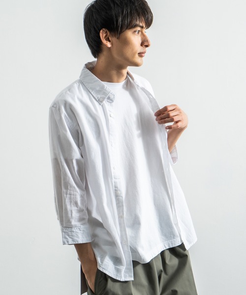 Rocky Monroe（ロッキーモンロー）の「7分袖ポプリンシャツ ブロードシャツ 無地 チェックシャツ（シャツ/ブラウス・メンズ・J/O/ピンク/A/ブルー/B/G/オフホワイト/F/S/T/ミント/イエロー/ラベンダー/C/D/E/I/P/R/サックスブルー/H/Q/K/L/ホワイト系その他/ブルー系その他2/カーキ/ブルー系その他/ブルー系その他6/ホワイト系その他4/ネイビー/ホワイト系その他2/ブルー系その他5/レッド系その他/ブラック系その他/ホワイト系その他3/ブラック系その他2/ブルー系その他4/ブルー系その他3/ブルー系その他7/レッド系その他2/ブラウン系その他/ブラック/チャコール/テラコッタ/グレー系その他/グレー系その他2・L/XL/M）」の2枚目の写真