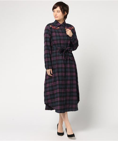 MERLOT（メルロー）の「刺繍入りチェック柄ロングシャツワンピース1238（シャツワンピース・レディース・パープル/レッド/グリーン・FREE）」の9枚目の写真