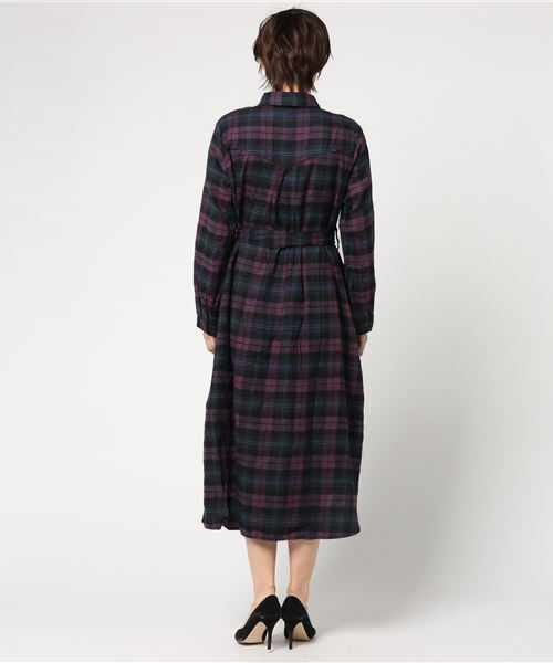 MERLOT（メルロー）の「刺繍入りチェック柄ロングシャツワンピース1238（シャツワンピース・レディース・パープル/レッド/グリーン・FREE）」の17枚目の写真