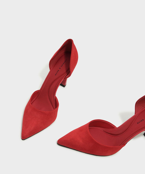 CHARLES & KEITH(チャールズ & キース)の「ドルセイパンプス / D'ORSAY PUMPS(パンプス・レディース・レッド/ブラック・22.5cm/23.5cm/25cm/23cm/24.5cm)」の13枚目の写真