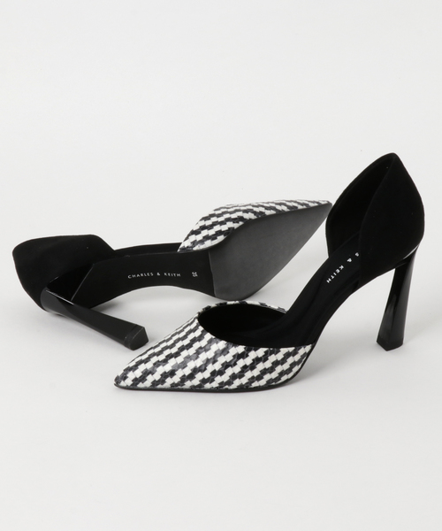 CHARLES & KEITH(チャールズ & キース)の「ドルセイパンプス / D'ORSAY PUMPS(パンプス・レディース・レッド/ブラック・22.5cm/23.5cm/25cm/23cm/24.5cm)」の3枚目の写真