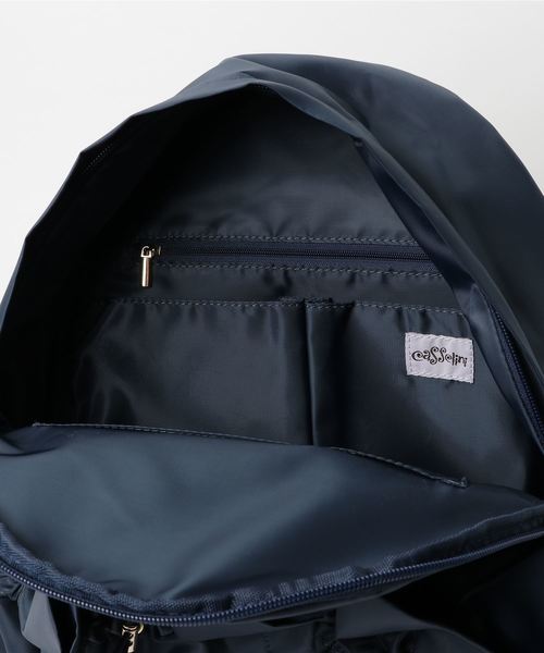 Casselini(キャセリーニ)の「FRIL BACKPACK(バックパック/リュック・レディース・ブラック/ネイビー・FREE)」の5枚目の写真