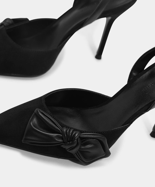 CHARLES & KEITH(チャールズ & キース)の「ボウディテールスリングバックヒール / BOW DETAIL SLINGBACK HEELS(パンプス・レディース・ブラック/アイボリー・22.5cm/23cm/23.5cm/24.5cm/25cm/25.5cm)」の5枚目の写真