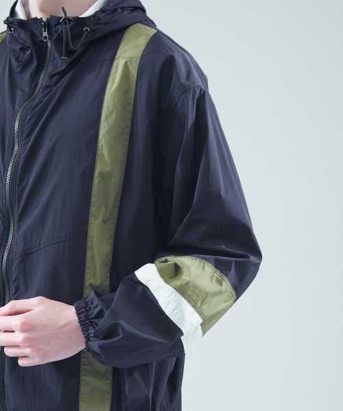 MYSELF ABAHOUSE（マイセルフアバハウス）の「【MYSELF ABAHOUSE】ナイロンストレッチフードブルゾン/ジャケット（ブルゾン・メンズ・カーキ/ボルドー/ネイビー・S/M/L）」の7枚目の写真