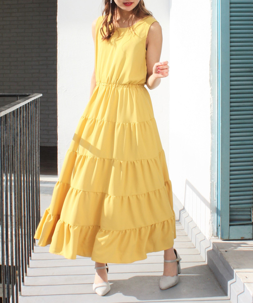 TRUDEA(トルディア)の「ティアード ロングワンピース(ワンピース・レディース・イエロー/ブルー/モカ/ラベンダー・MEDIUM/LARGE)」の2枚目の写真