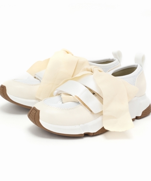 Casselini(キャセリーニ)の「2wayリボンスニーカー(スニーカー・レディース・ブラック/パープル/ブルー/アイボリー・S/M/L)」の2枚目の写真