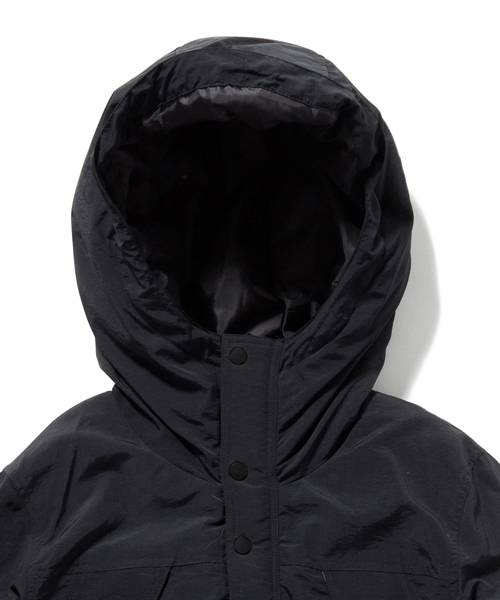 rehacer(レアセル)の「Wind Down Jacket(ダウンジャケット/コート・メンズ・ネイビー/ブラック/カーキ・SMALL/MEDIUM/LARGE)」の4枚目の写真