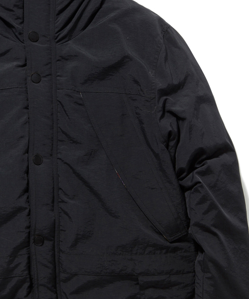 rehacer(レアセル)の「Wind Down Jacket(ダウンジャケット/コート・メンズ・ネイビー/ブラック/カーキ・SMALL/MEDIUM/LARGE)」の11枚目の写真