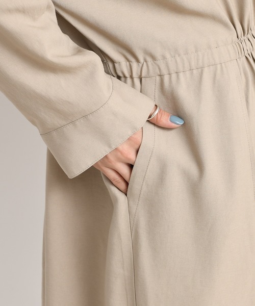 DouDou(ドゥドゥ)の「ドルマンロングコート(ステンカラーコート・レディース・オフホワイト/カーキ/ブルー・FREE)」の7枚目の写真