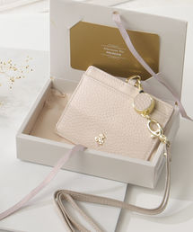 �X�e�[�V���i���[�i�X�e�[�V���i���[�j�́u�����`���[���{�v�R�[�h���[���t��ID�P�[�X�i�p�X�P�[�X�j�v