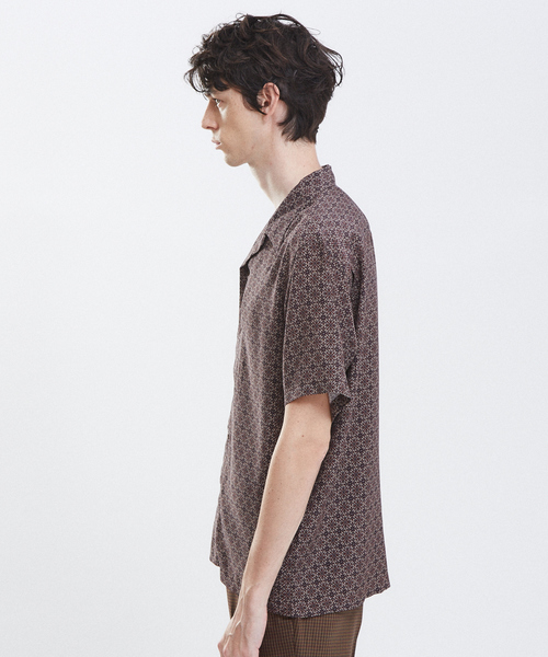 RECENCY OF MINE（リーセンシー オブ マイン）の「【Recency of Mine】ヴィスコース モザイクプリント 半袖 シャツ（シャツ/ブラウス・メンズ・エンジ・44/46/48）」の3枚目の写真