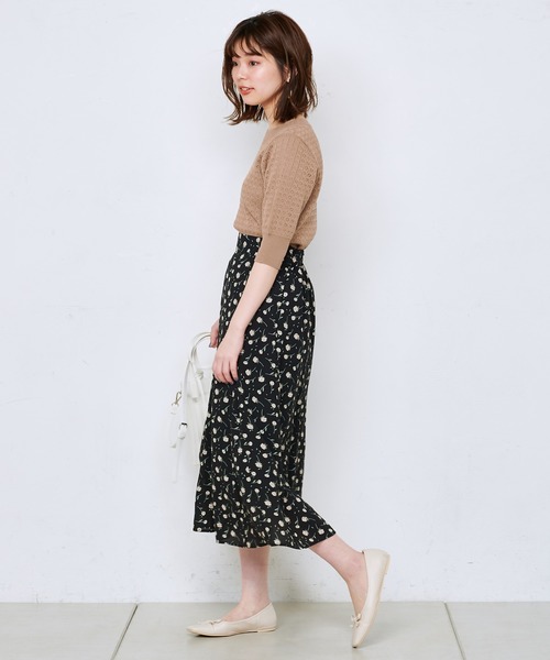 natural couture(ナチュラルクチュール)の「レトロ小花三角マチスカート(スカート・レディース・ブラック/サックスブルー/アイボリー・FREE)」の20枚目の写真