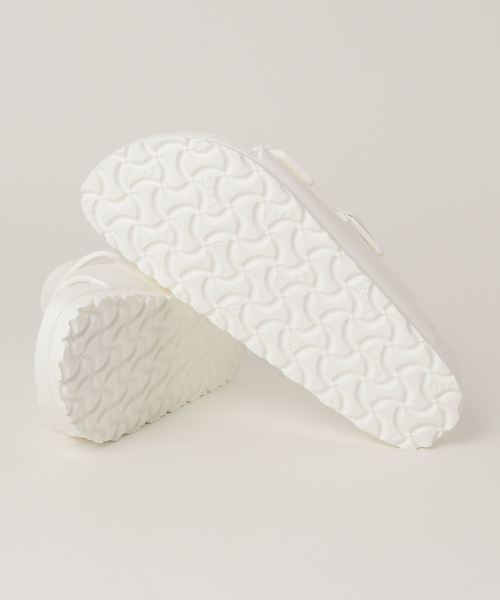 BIRKENSTOCK(ビルケンシュトック)の「ビルケンシュトック BIRKENSTOCK ARIZONA EVA(サンダル・メンズ・ホワイト・24.5cm/26.5cm/23.0cm/24.0cm/27.0cm/25.0cm/26.0cm)」の3枚目の写真