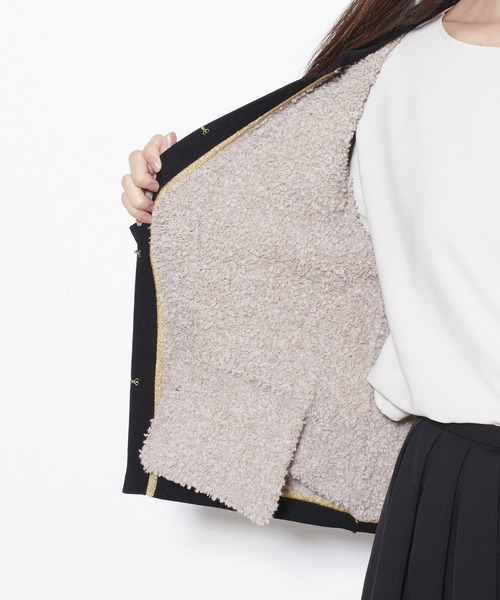 Tiara（ティアラ）の「配色ジャケット風カーディガン（カーディガン/ボレロ・レディース・ベージュ/オフホワイト・FREE）」の19枚目の写真