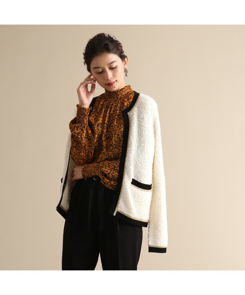 Tiara（ティアラ）の「配色ジャケット風カーディガン（カーディガン/ボレロ・レディース・ベージュ/オフホワイト・FREE）」の10枚目の写真